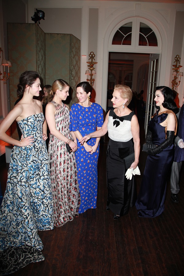 Hollywood starlets Emmy Rossum, Dianna Agron, and Dita Von Teese (all dressed in Herrera) with Patricia Herrera Lansing and Carolina Herrera