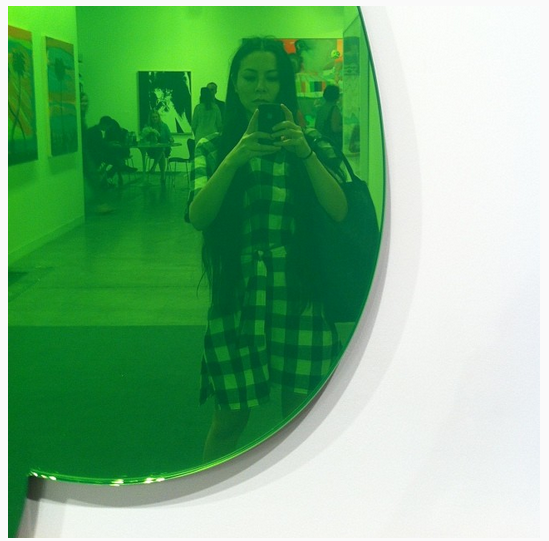 Model China Chow's Koons selfie at Art Basel Miami.