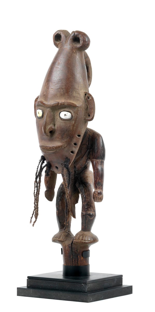 "Wusear": An old an very rare figural flute stopper for a "Sacred flute" of the Biwat from along the Yuat River or Lower Sepik or from one of the outlying islands in north-eastern New Guinea Courtesy Dorotheum, Vienna