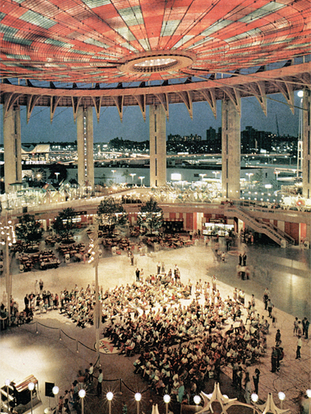 The 1964-1965 New York World's Fair - Walter's International Wax Museum