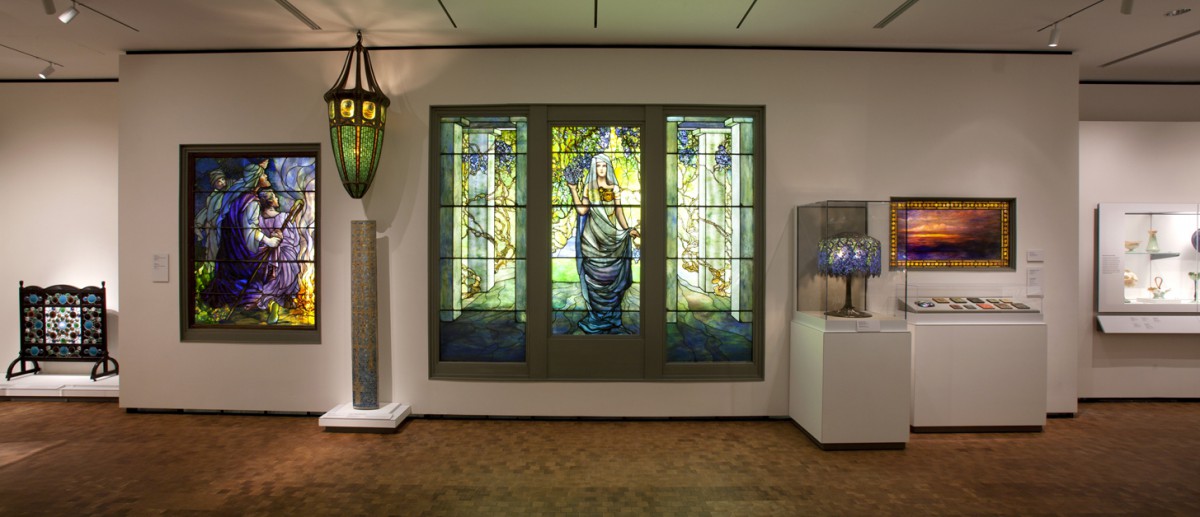Louis Comfort Tiffany glass. Photo: Ed Pollard, courtesy Chrysler Museum of Art, Norfolk, Virginia. 