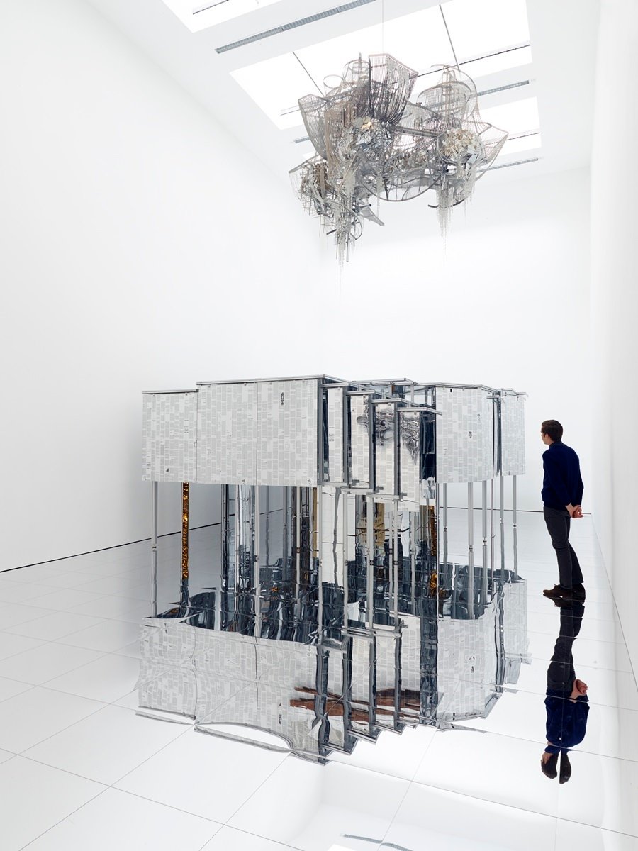 Lee Bul Installation view, Lehmann Maupin, Chrystie Street, New York May 2 – June 21, 2014 Photo: Elisabeth Bernstein Courtesy the artist and Lehmann Maupin, New York and Hong Kong