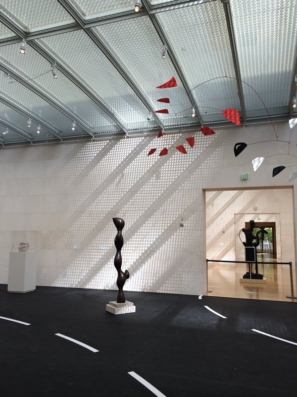 Nasher Sculpture Center, interior.