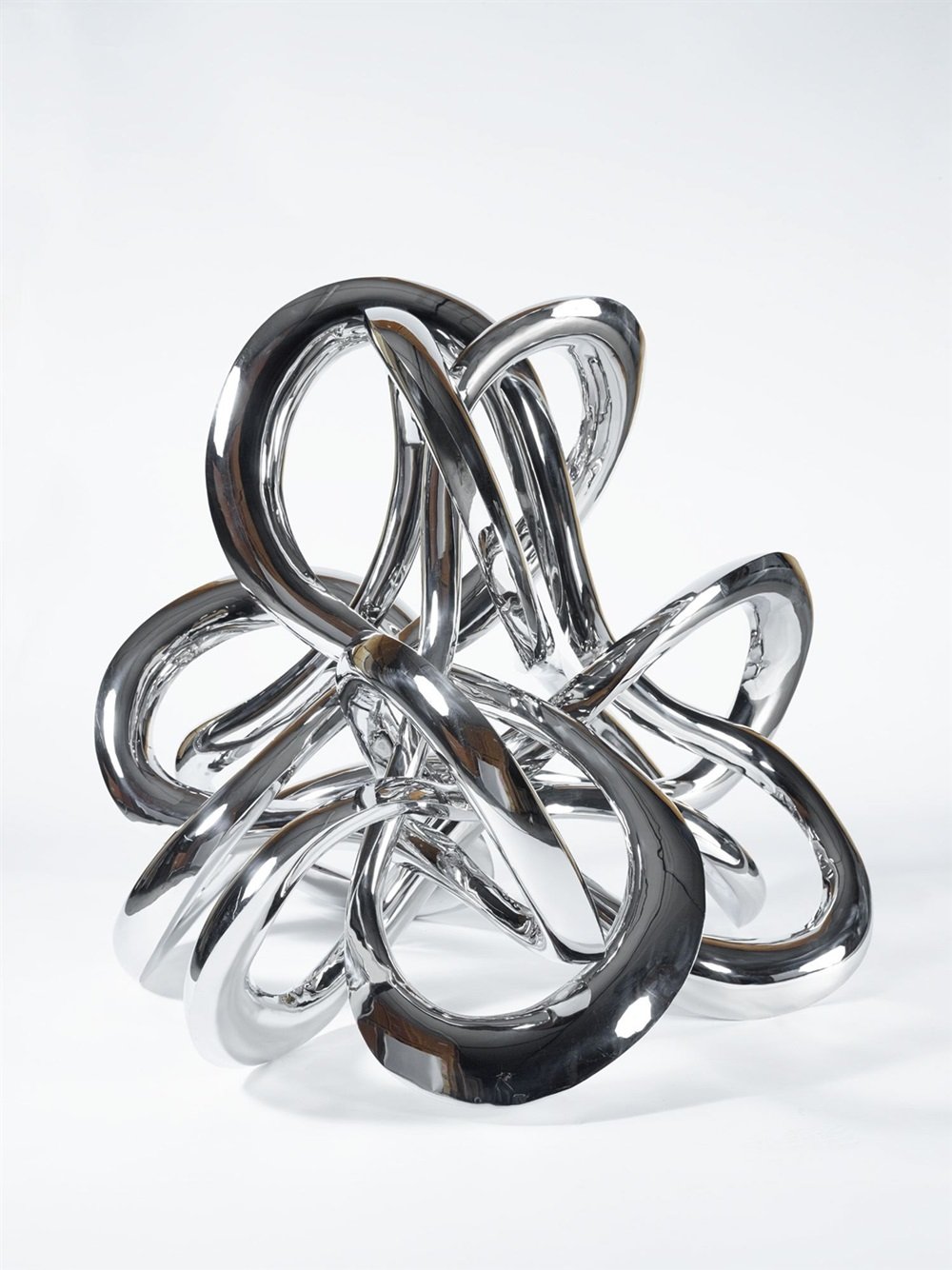 Saint Clair Cemin Rollercoaster 2014 stainless steel 61 x 61 x 57 1/2 inches; 154.9 x 154.9 x 146.1 cm Edition of 3 Image courtesy of the artist and Paul Kasmin Gallery. 
