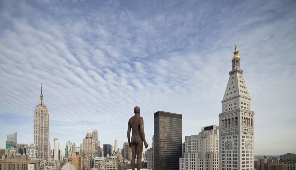 Antony Gormley, Event Horizon, New York, 2010. Photo: courtesy the artist.