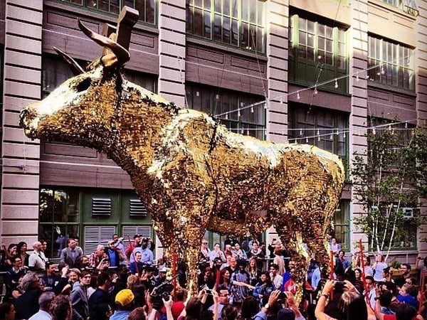 golden-cow-sculpture