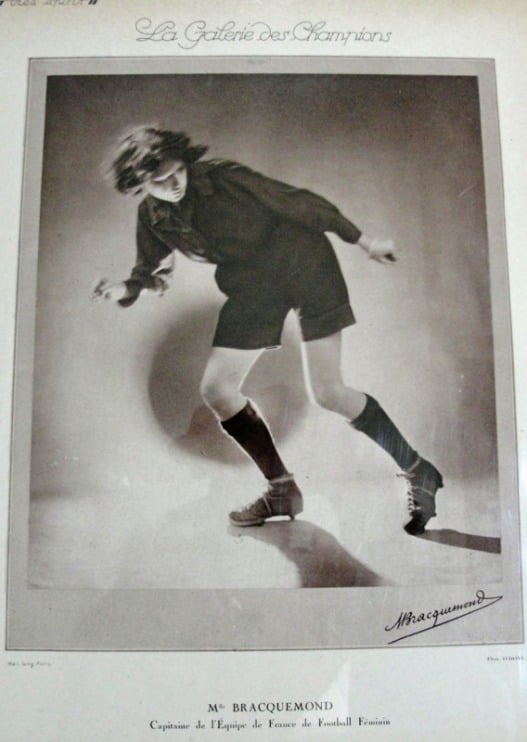 Madeleine Bracquemond, French postcard