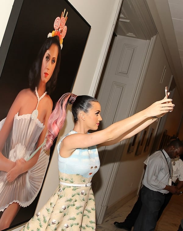 Katy Perry selfie, Will Cotton, Cupcake Katy at the National Portriat Gallery