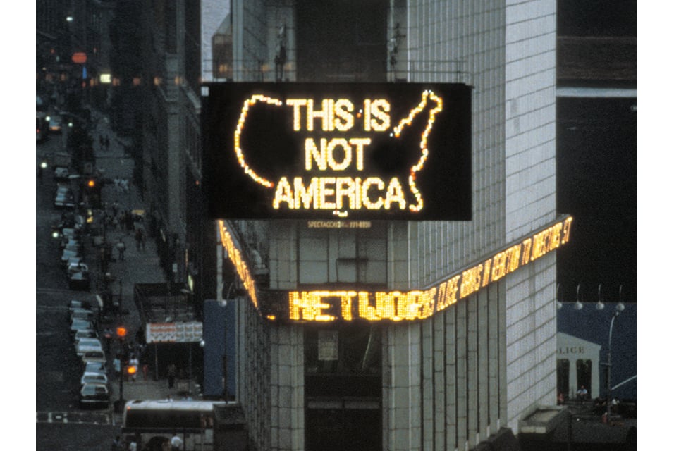 Alfredo Jaar, A Logo for America (1987), Times Square. Photo: courtesy Alfredo Jaar.