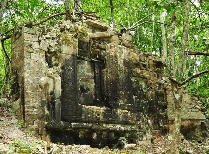 The facade at Lagunita, a recently discovered ancient Mayan city. Photo: ZRC SAZU.