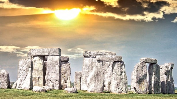 Heat Helps Unlock the Mysteries of Stonehenge - artnet News