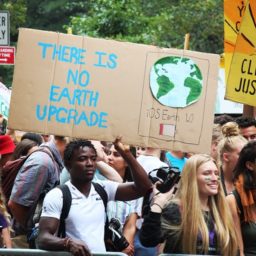 climate-march-digitaltechreviewsandtips