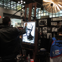 CJ Draden draws Groot at New York Comic Con. Photo: Sarah Cascone.