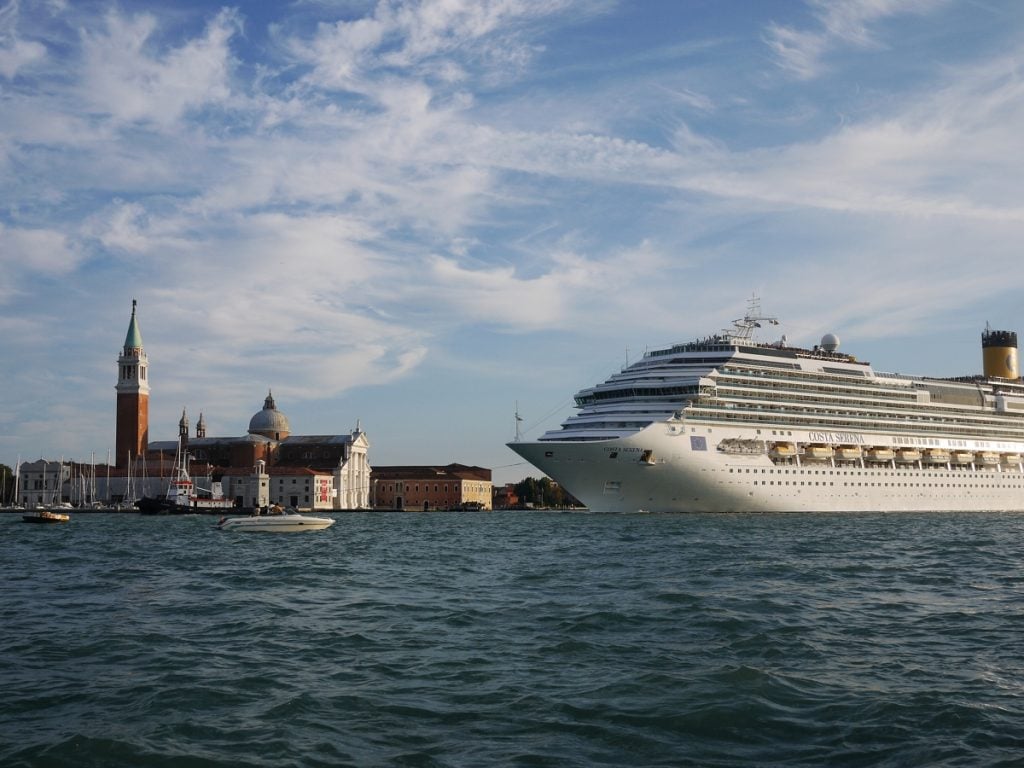 The cruise ship Costa Serena sailing in front of San Giorgio Maggiore in Venice. Photo by Marie-Lan Nguyen, Creative Commons 2.0 Generic license.
