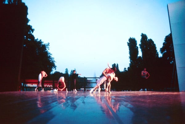 Dancer’s using Alberto Burri’s Teatro Continuo before its demolitionPhoto via: La Repubblica