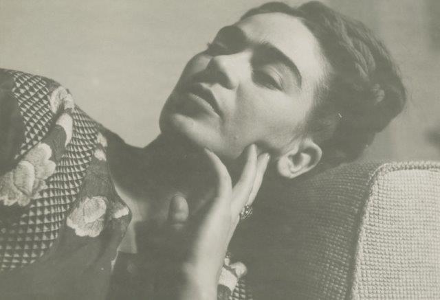 Frida Fever: Iconic Photos of Frida Kahlo by Edward Weston and Others ...