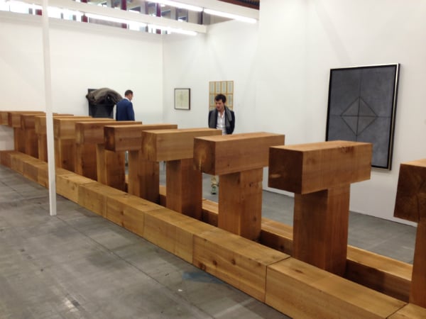 Carl Andre <i>Thebes</i> (2003), Installation view at André Simoens Gallery. <br>Photo: Hili Perlson