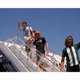 Shelli Hyrkas, Airplane Australia- Dave Grohl, Kurt Cobain, and Krist Novoselic (1992). Photo: courtesy of Shelli Hyrkas/Glenn Green Galleries.