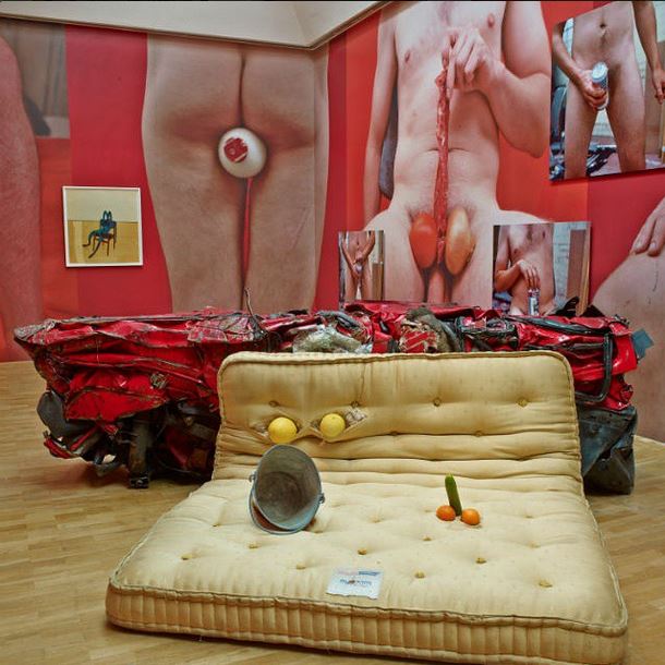 "Sarah Lucas. Absolute Man Beach Rubble (c) Sadie Coles HQ #art #contemporaryart #provocative #sarahlucas #britishart #labiennale2015 #labiennale #venice #venezia #venice2015 #venezia2015" - @lecorbusier.ru