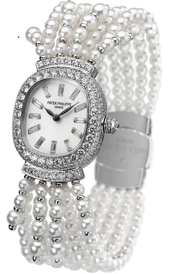Patek Philippe wristwatch with pearls, on loan from Queen Elizabeth II for the exhibitionPhoto: Courtesy Patek Phillipe