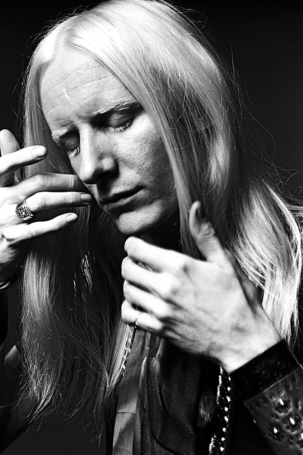 Norman Seeff, Johnny Winter (1970). Photo: courtesy of the artist.
