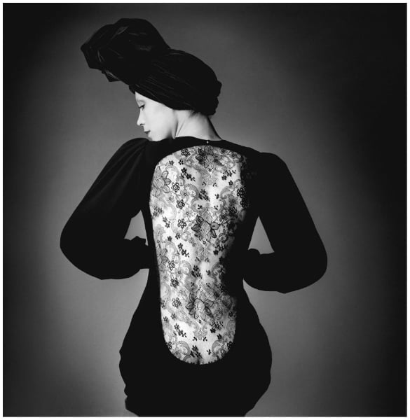 Marina Schiano wearing the short evening dressPhoto: © The Estate of Jeanloup Sieff