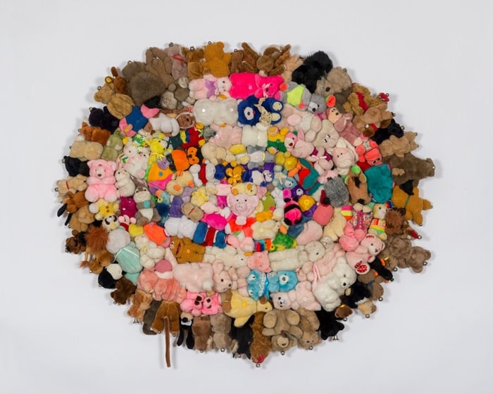 Mike Kelley, No title (from the series “Half a Man”), ca. 2004 – 2006, stuffed animals, bells, canvas, © Mike Kelley Foundation for the Arts. Courtesy the Mike Kelley Foundation and Hauser & Wirth. Photo: Joshua White.