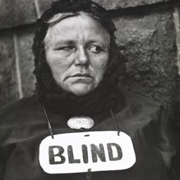 Paul Strand, Blind Woman, New York (1916)Photo: © Aperture Foundation Inc., Paul Strand Archive Courtesy Fundación Mapfre