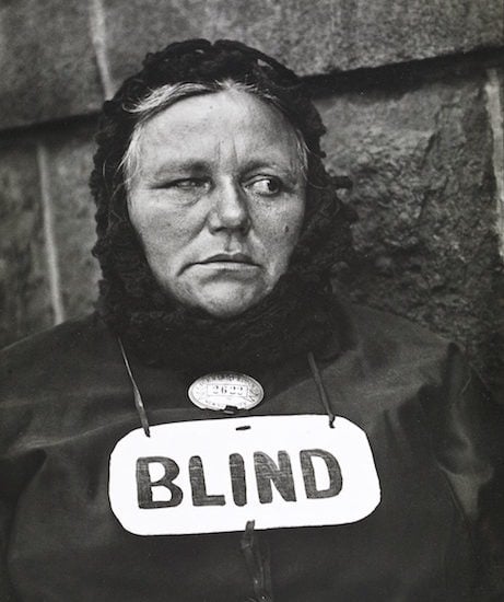 Paul Strand, Blind Woman, New York (1916)Photo: © Aperture Foundation Inc., Paul Strand Archive Courtesy Fundación Mapfre