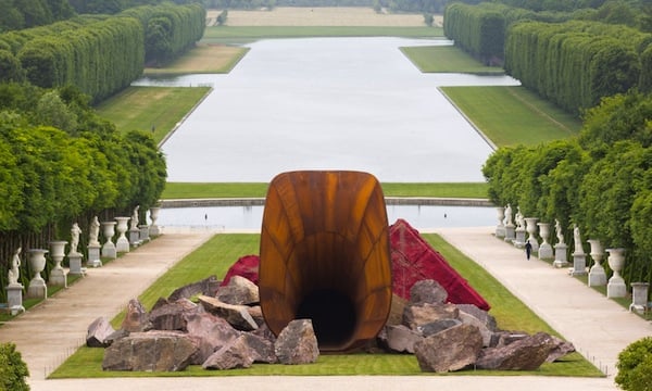The controversial artwork gained notoriety after the artist reportedly compared it to a vagina. Photo: The Guardian