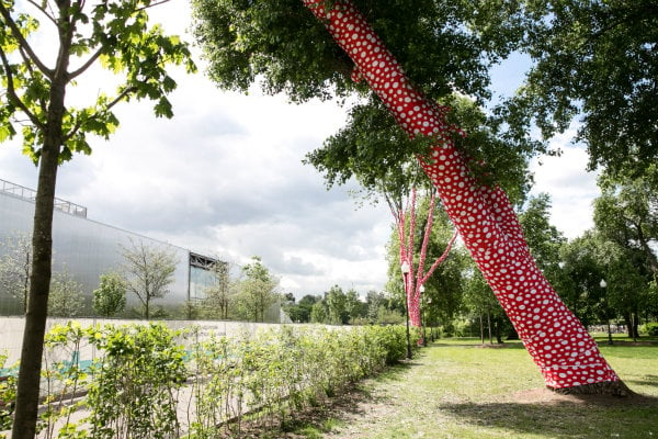 Yayoi Kusama wrapped trees around the museum as part of her first show in Moscow, at Garage. <br>Photo: courtesy Garage Museum