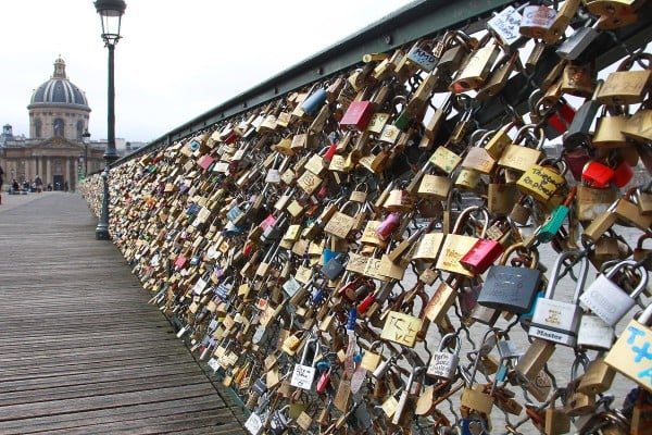 Hearts Break as Paris Says Goodbye to Iconic Love Locks