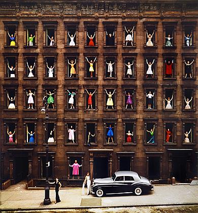 Ormond Gigli, Girls in Windows, New York (1960) at Beetles + Huxley.