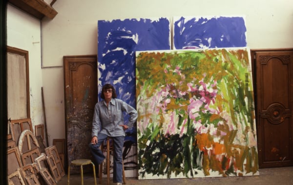 Joan Mitchell in her studio in Vétheuil, 1983 Photo by Robert Freson, the Joan Mitchell Foundation Archives, ©Joan Mitchell Foundation.