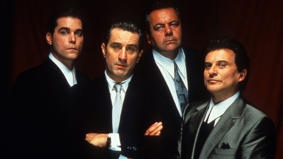 Ray Liotta, Robert De Niro, Paul Sorvino, and Joe Pesci pose for a publicity portrait for Goodfellas (1990). Photo: Warner Brothers/Getty Images.