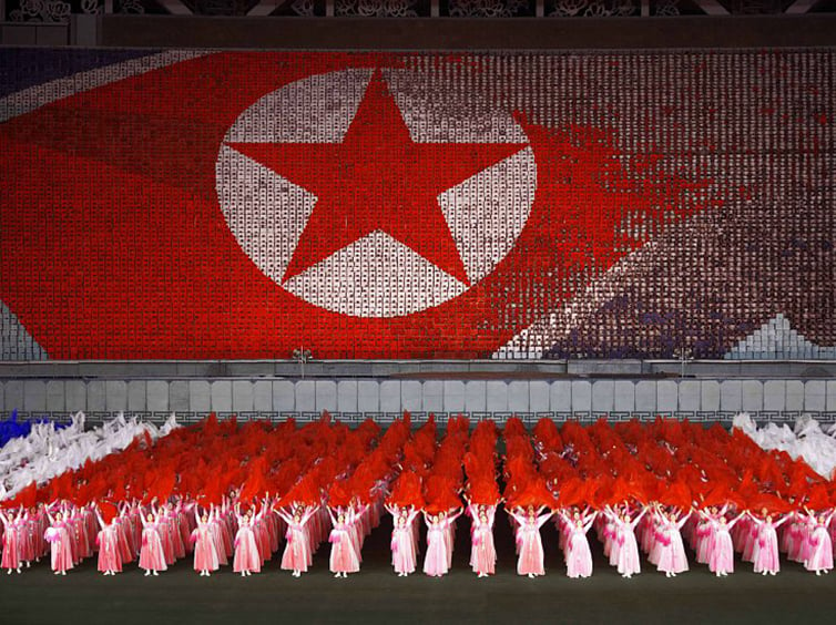 Philippe Chancel, Arirang Festival at the May Day Stadium in Pyongyang (2006). Photo: Philippe Chancel.