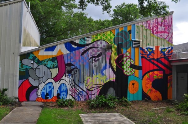 Angel P., Explosive Effort  (2015), at University of New Orleans Fine Arts building . Photo: Courtesy artist's website.