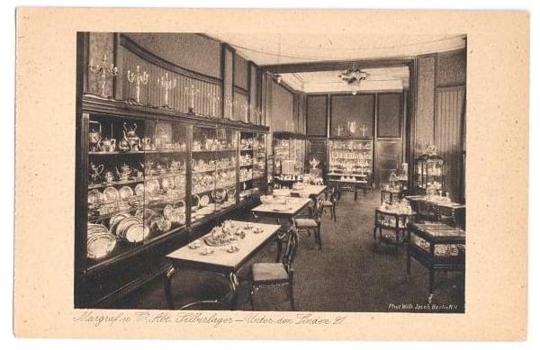 A postcard of Margraph & Co. in Berlin.