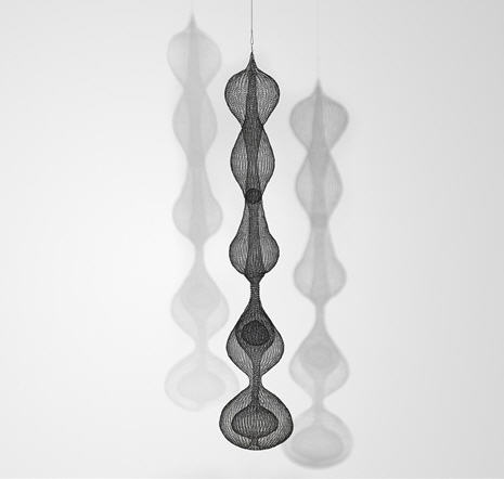 Ruth Asawa, Untitled. Courtesy Wright and the artist.
