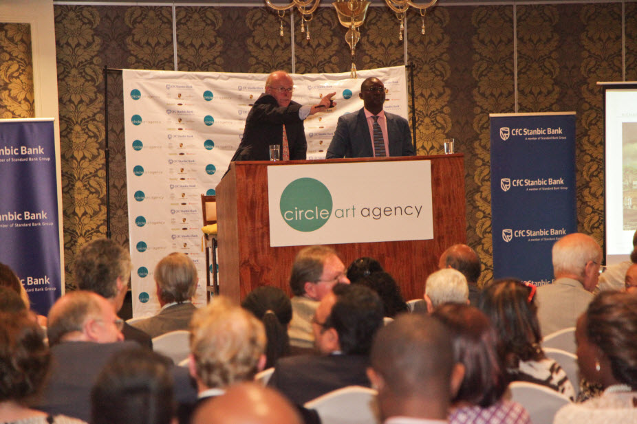 Circle Auction 2014, with auctioneers Dendy Easton and Chilson Wamoja. Courtesy of Circle Art Agency.