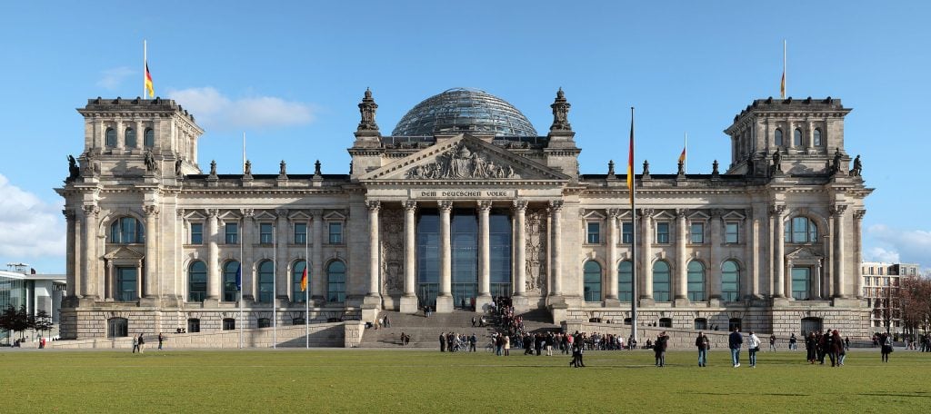 The Reichstag building in  Berlin. Photo by Mfield, <a href=http://www.photography.mattfield.com target="_blank" rel="noopener">Matthew Field</a>, GNU Free Documentation License.