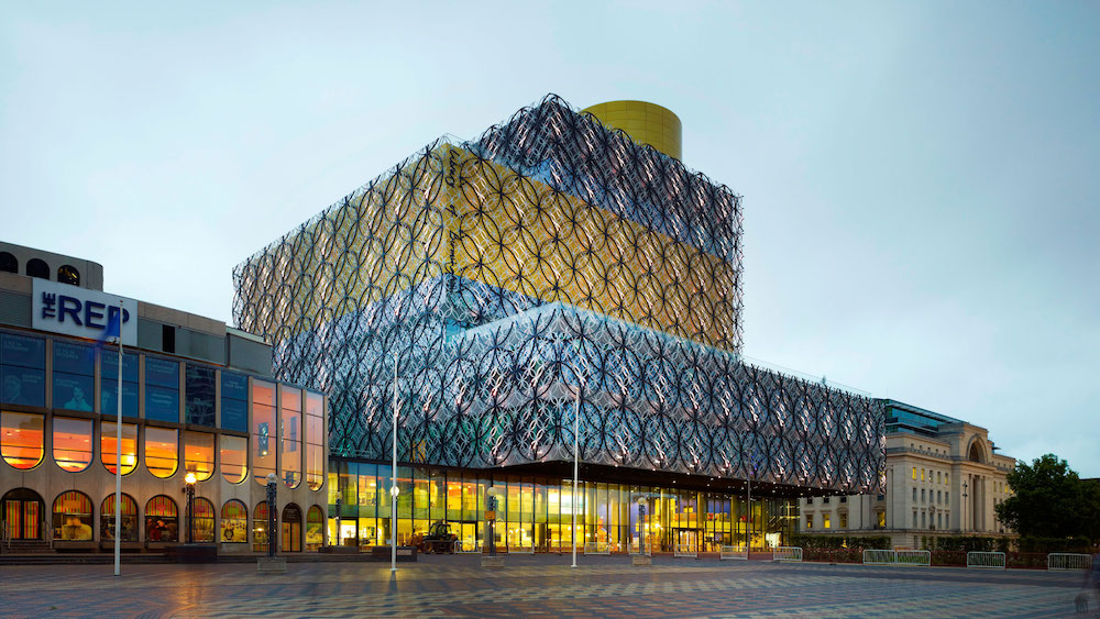 A digital image of the portrait will be on permanent display at the Birmingham Library. Photo: Christian Richters via artfund.org