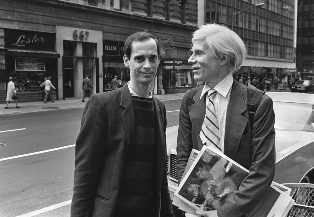 Robert Levin, Chance meeting between Andy Warhol and John Waters on Madison Avenue, (1981). Photo: courtesy Maison Gerard.