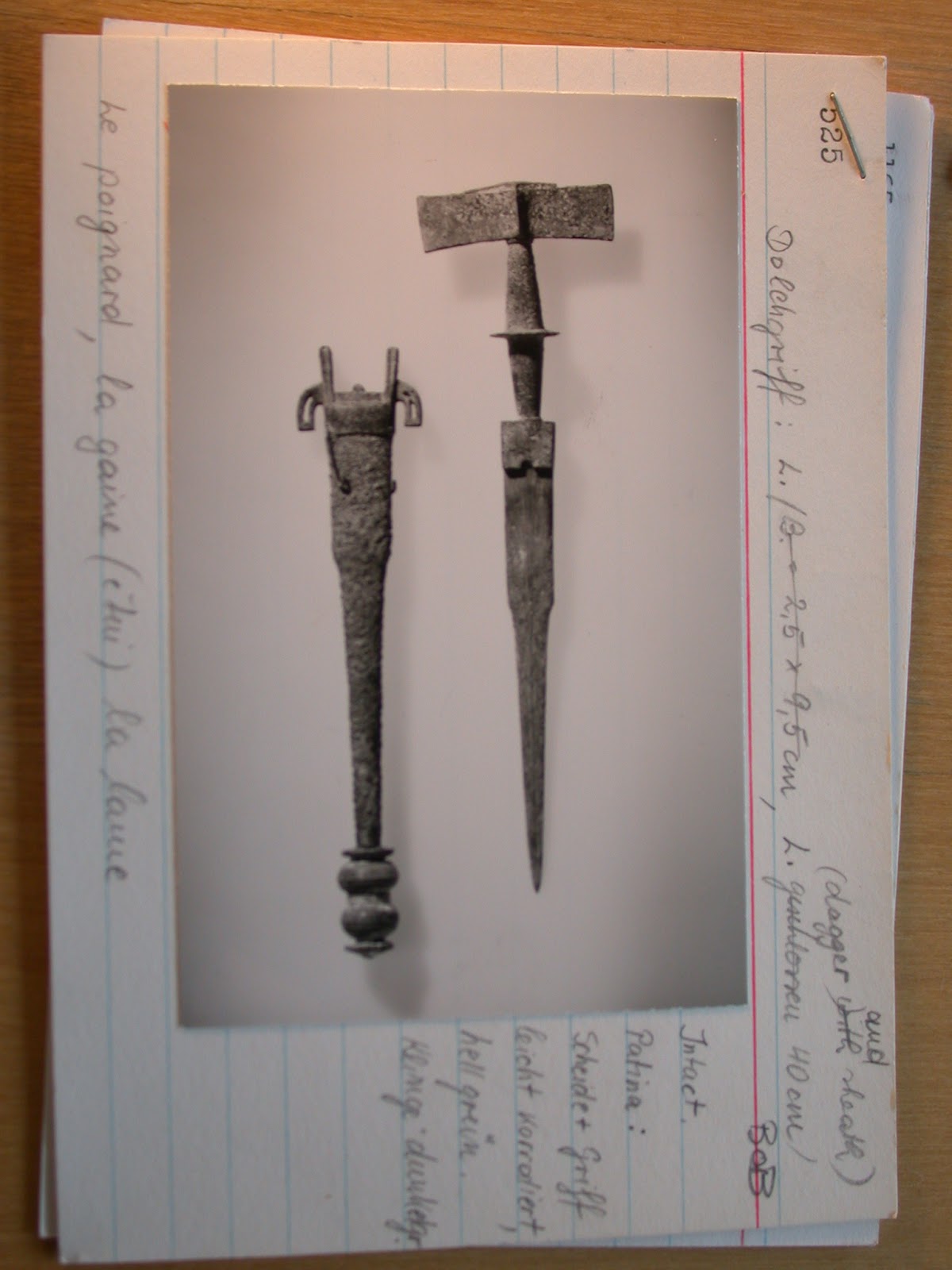 A photo of the bronze Celtic dagger and scabbard withdrawn from Christies's fromt the archives of Gianfranco Becchina, an Italian dealer convicted of selling illegally obtained antiquities. Photo: courtesy ARCA.