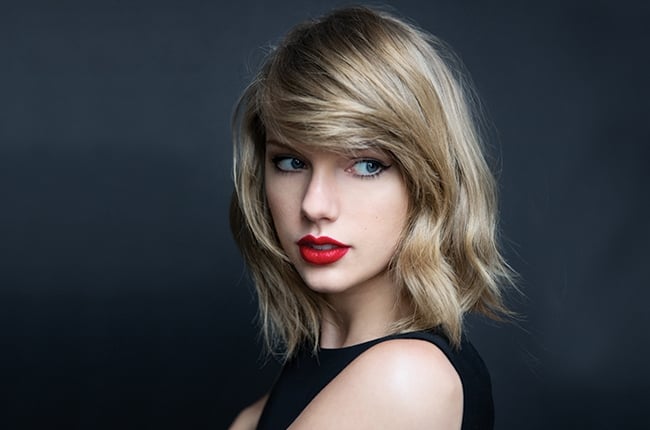 How to draw taylor swift - B+C Guides