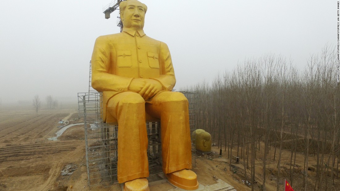 Mao Zedong statue. Photo: China Foto Press, via Getty Images.
