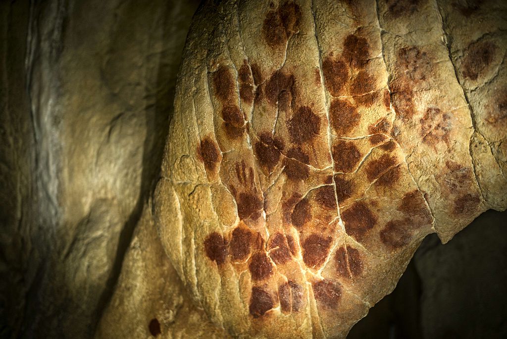 Mystery of Chauvet Cave Paintings Unlocked - artnet News