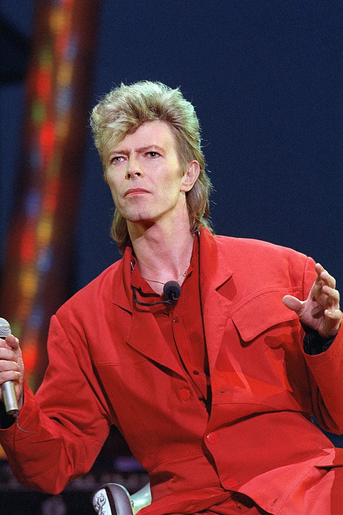 British singer David Bowie performs on stage during a concert in La Courneuve on July 3, 1987. Image: BERTRAND GUAY/AFP/Getty Images.