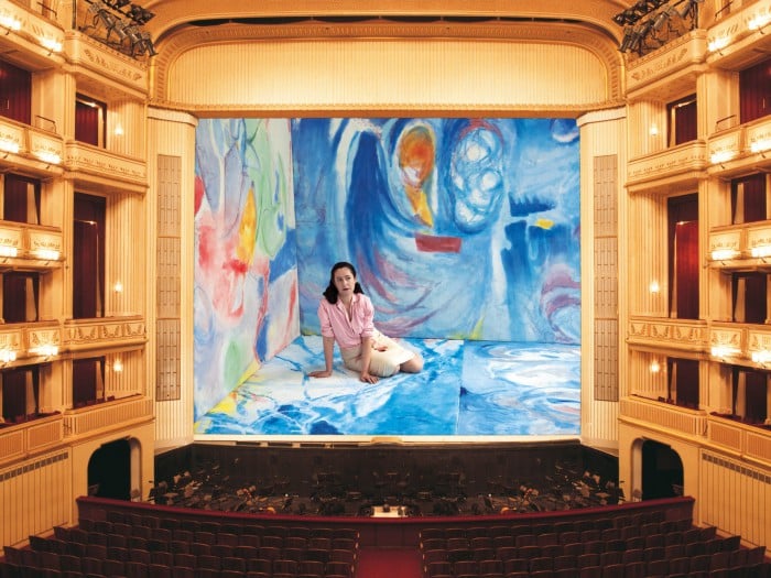Dominique Gonzalez-Foerster designed the curtain currently on view at the Vienna State Opera, featuring the late Helen Frankenthaler <br>Photo: www.mip.at
