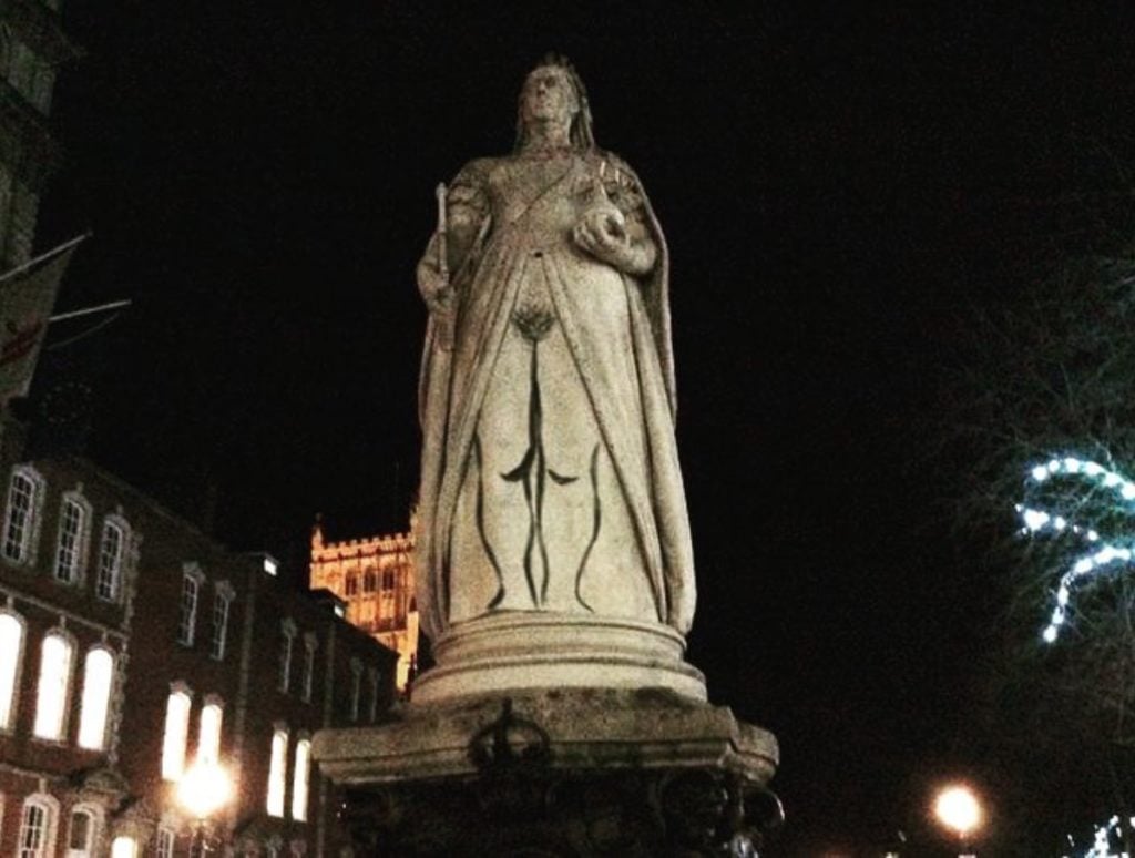 Street artist Vaj Graff made some additions to Bristol's monument to Queen Victoria. Photo: Grapevine Consulting (@grapevineconsulting) via Instagram